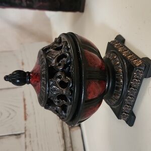 Ornate Fluer-De-Lis Round Jar With Lid